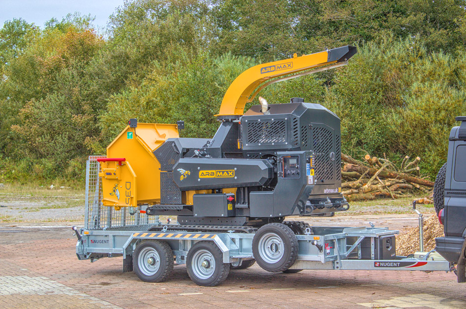 ARBMAX D45X hakselaar op rupsen