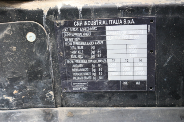New Holland T4.75S (875u)