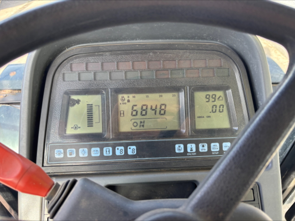 New Holland  TS100