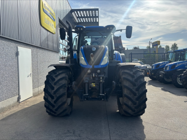 New Holland T7.260
