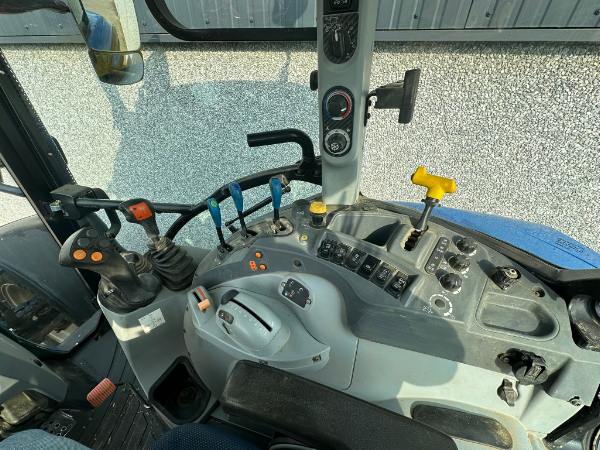 New Holland T5.110 Electro Command